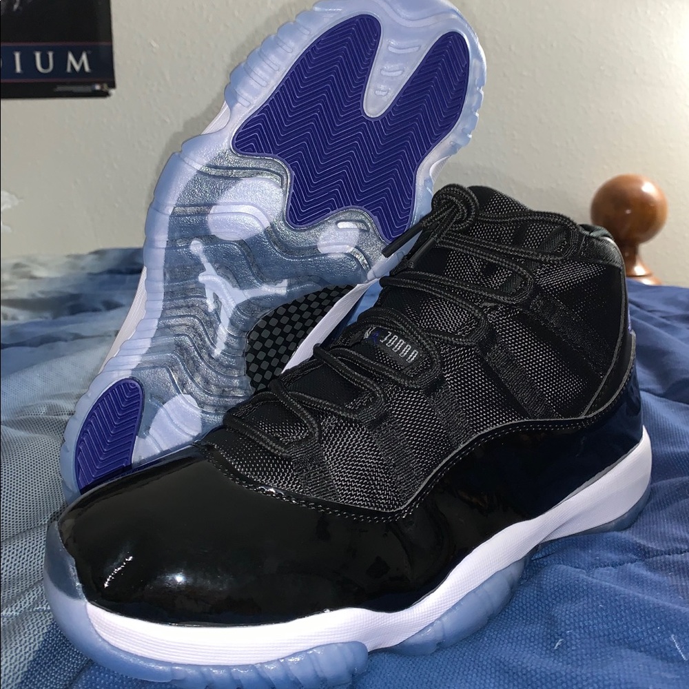 Jordan 11 Retro Space Jam (2016) Size 12